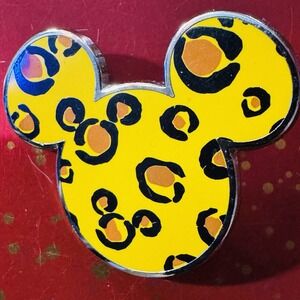 Mickey Mouse Head Icon - Animal Print Cheetah, Leopard Disney Pin (C9)